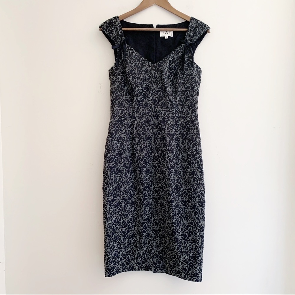 David Meister Black Embroidered Sheath Dress Sz 8 LBD Cocktail